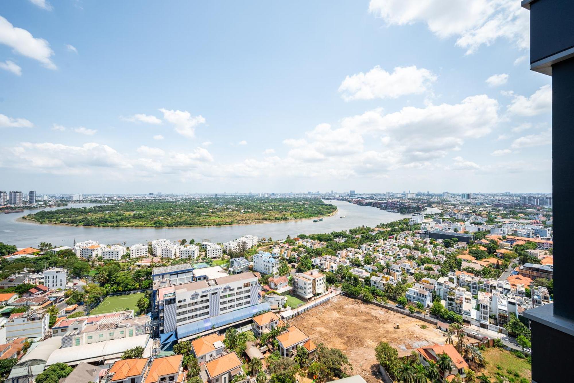 Lumiere Riverside Kiri Apartment In Thao Dien Ho Chi Minh City Exterior photo